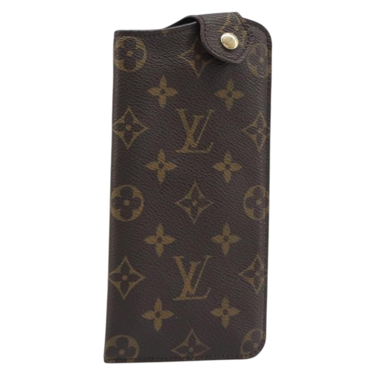 Louis Vuitton Monogram Etui lunet MM Glasses Case