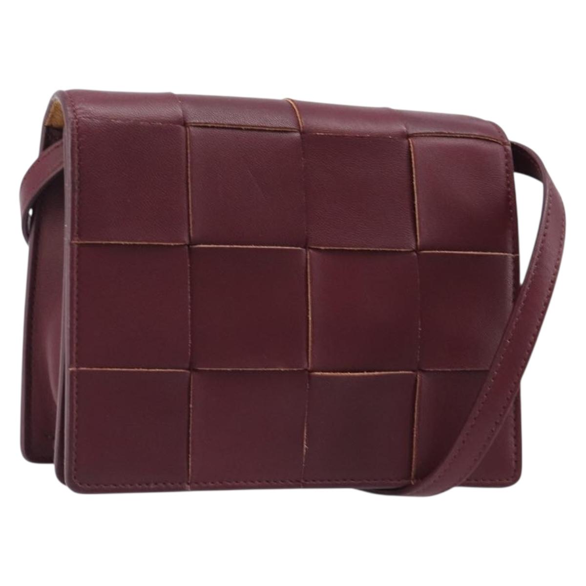 BOTTEGA VENETA MAXI INTRECCIATO Shoulder Bag Leather Bordeaux Gold