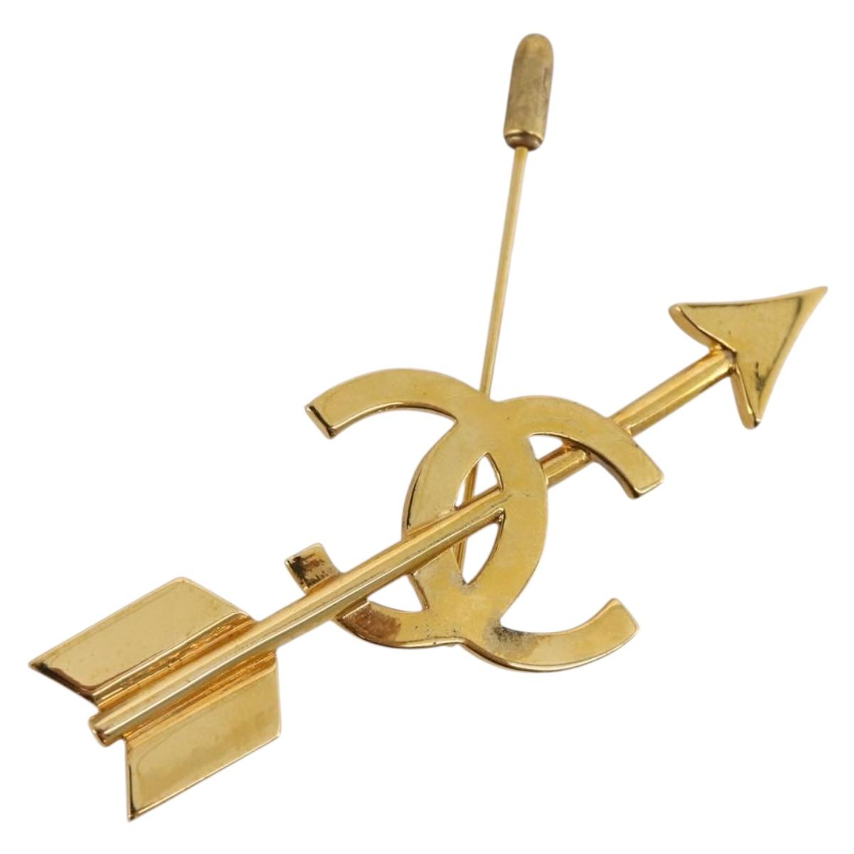 Chanel COCO Mark Brooch Metal Gold Tone CC (Grade AB)