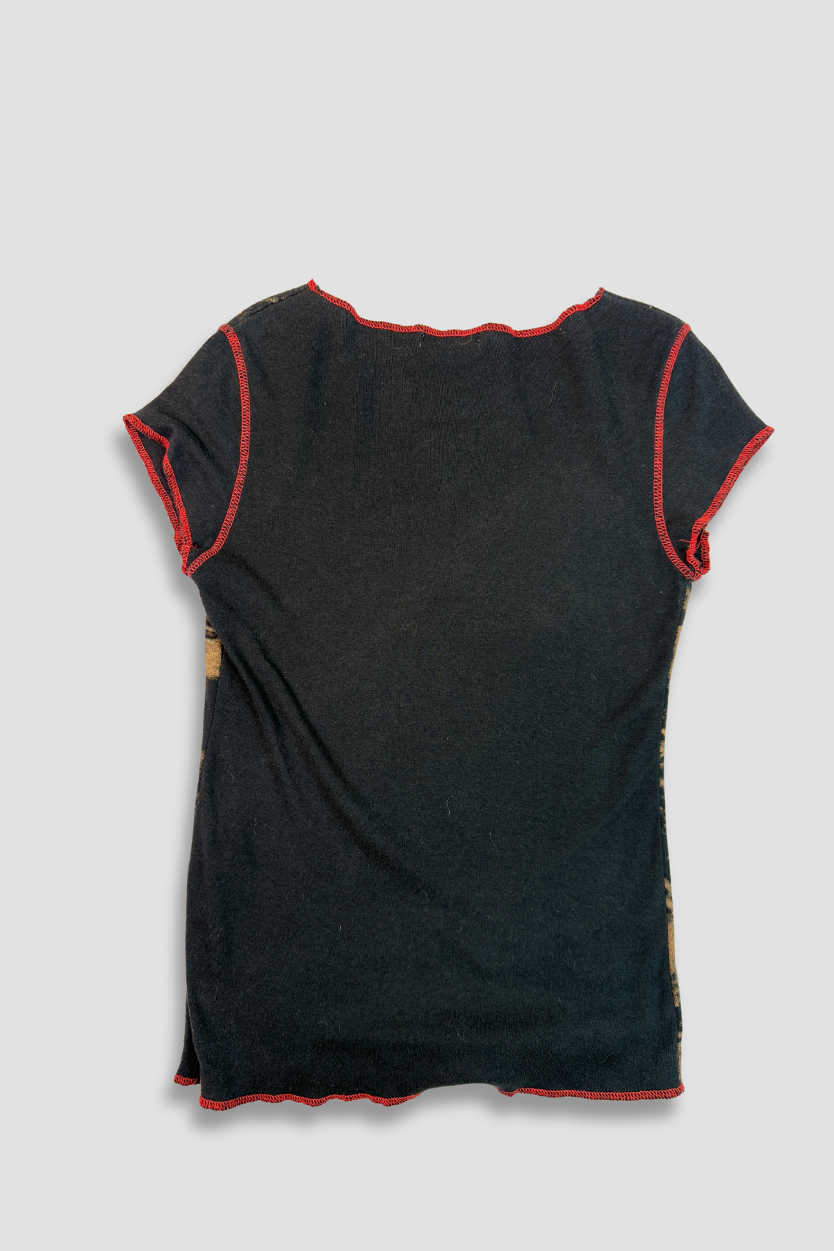 Kit Corporation Contrast Stitching Crew Neck Cap Sleeve Shirt
