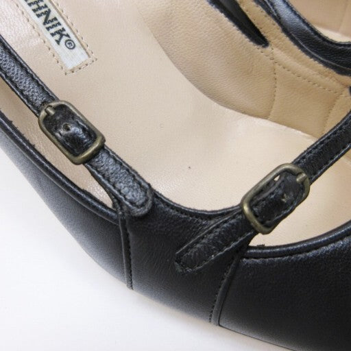 Manolo Blahnik Pumps