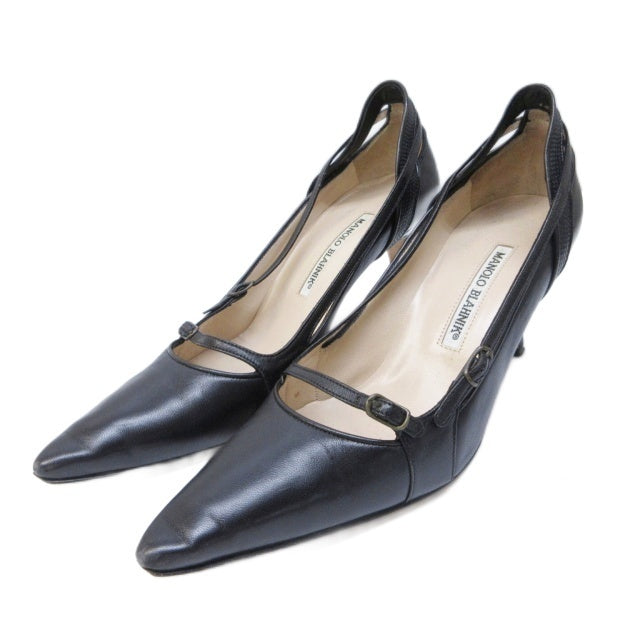 Manolo Blahnik Pumps